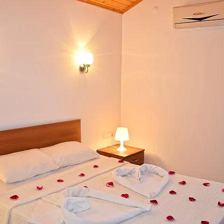 B4 Arnna Apartment *